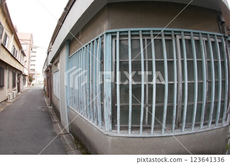 使用18mm單焦廣角鏡頭拍攝的快照。 使用18mm單焦廣角鏡頭拍攝的快照。 123641336