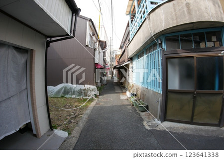 Snapshots taken with a single-focus wide-angle 18mm lens. Snapshots of Kurume City, Fukuoka Prefecture. Snapshots taken with a single-focus wide-angle 18mm lens. Snapshots of Kurume City, Fukuoka Prefecture. 123641338