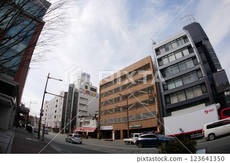 Snapshots taken with a single-focus wide-angle 18mm lens. Snapshots of Kurume City, Fukuoka Prefecture. Snapshots taken with a single-focus wide-angle 18mm lens. Snapshots of Kurume City, Fukuoka Prefecture. 123641350