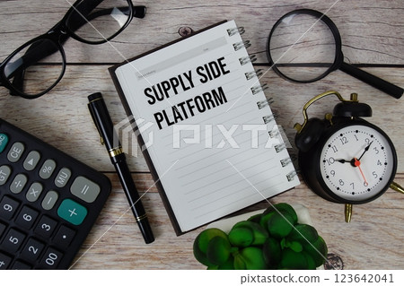 Supply Side Platform (SSP) text on notepad, Business and Financial concept background 123642041