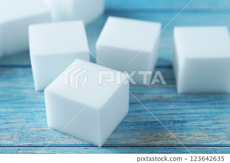 Melamine sponges lined up 123642635