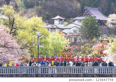 230414 Spring Takayama Festival g113 123647759