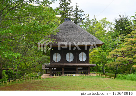 World Heritage Site: Enso-tei at Kasuga Taisha Manyo Botanical Garden in Nara 123648916