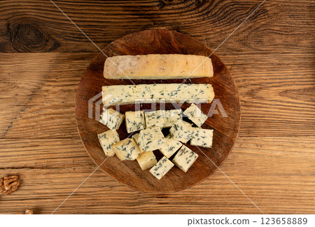 Fourme cheese, stinky french cheese, Fourme d'Ambert gourmet food, semi-hard blue cheese Fourme cheese, stinky french cheese, Fourme d'Ambert gourmet food, semi-hard blue cheese 123658889