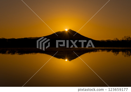 筑波山日出 鑽石筑波 123659177