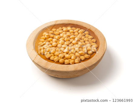 Soaked chickpeas, chick pea in water, swollen wet Cicer arietinum fruits, garbanzo beans cooking 123661993