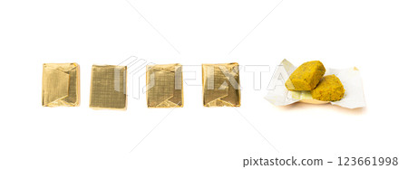 Stock Cube Isolated, Vegetable Stock Concentrat, Broth Cubes, Bouillon Cube, Instant Spice Soup Ingredient 123661998