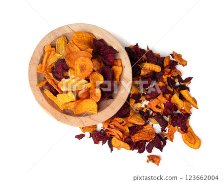 Parsnips, sweet potato, carrot and beetroot chips isolated, dry vegetable root mix, healthy snacks Parsnips, sweet potato, carrot and beetroot chips isolated, dry vegetable root mix, healthy snacks 123662004
