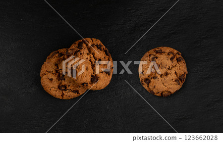 Chocolate chips pile cookies , American biscuits, cocoa confectionery cake, sweet morsels bakery 123662028
