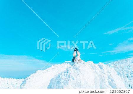 Beautiful frost-covered trees at Zao, Yamagata 123662867