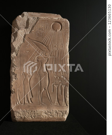 Stele representing the family of Akhenaten's worship of the sun-disk god Aten 123665130