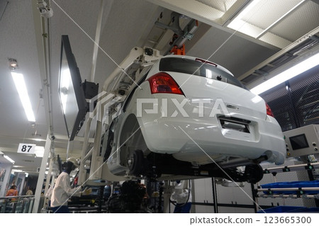 SUZUKI Swift engine mounting process 123665300
