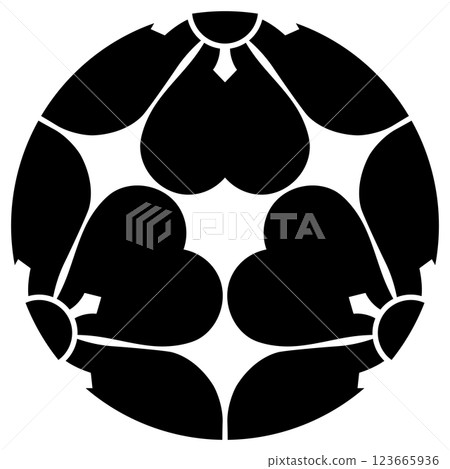 This is the family crest. It is called a three-part katabami. 123665936