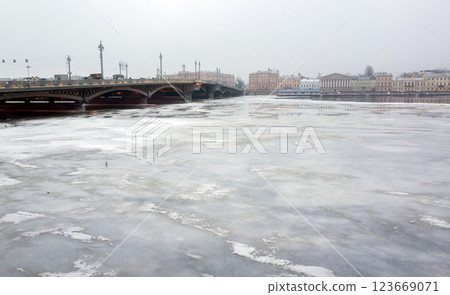 Saint-Petersburg, Russia. Winter cityscape with frozen Neva river. 123669071