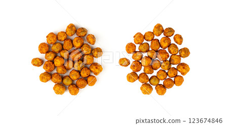 Roasted chickpeas, leblebi pile, spicy fried chana, crispy chick peas with mint and spices, east snack Roasted chickpeas, leblebi pile, spicy fried chana, crispy chick peas with mint and spices, east snack 123674846