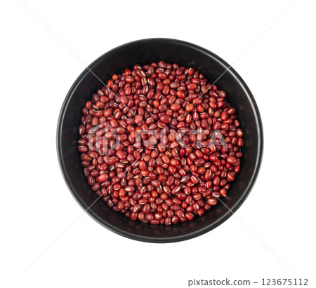 Red adzuki beans isolated, raw azuki bean pile, Vigna angularis legume seeds, dry red mung bean Red adzuki beans isolated, raw azuki bean pile, Vigna angularis legume seeds, dry red mung bean 123675112