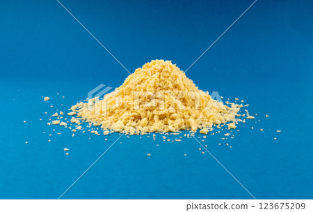 Bread crumbs, scattered breadcrumbs, crushed rusk bread crumbs for nuggets, panko 123675209