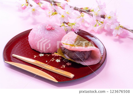 [Spring ingredients] Sakuramochi, Kansai-style Sakuramochi, Kanto-style Sakuramochi [Food ingredients] 123676508