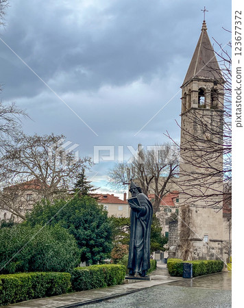A bronze monument of Grgur Ninski, Croatian language advocate. A bronze monument of Grgur Ninski, Croatian language advocate. 123677372
