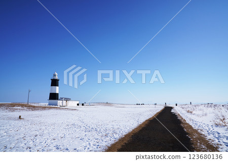 北海道冬季的能取岬 北海道冬季的能取岬 123680136