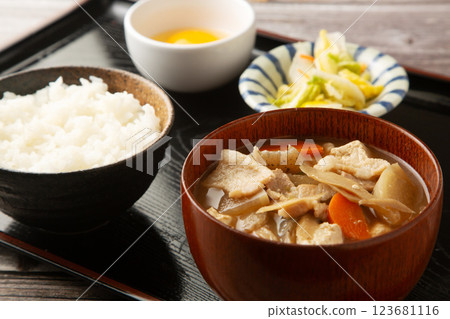 Pork set meal 123681116