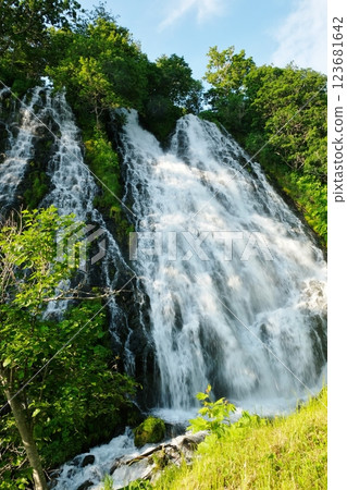 The impressive Oshinkoshin Falls 123681642