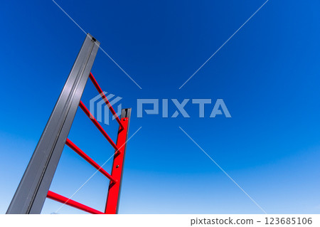 藍色天牆梯 123685106