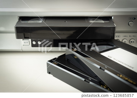 VHS 盒式錄影帶 VHS 錄影機 2025 問題 VHS 盒式錄影帶 VHS 錄影機 2025 問題 123685857