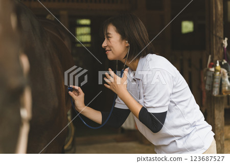 veterinarian, veterinary, veterinary surgeon 123687527