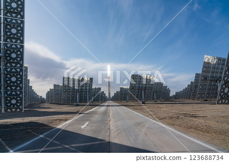 熔鹽塔式太陽能發電廠 123688734