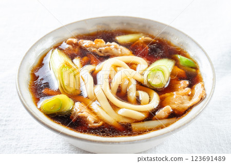 Meat noodles 123691489