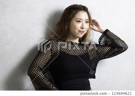 可愛的女人跳舞 可愛的女人跳舞 123694621