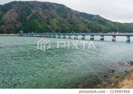 Kinosaki Onsen in spring 2016 Maruyama River and the aging Kinosaki Ohashi Bridge 123695468