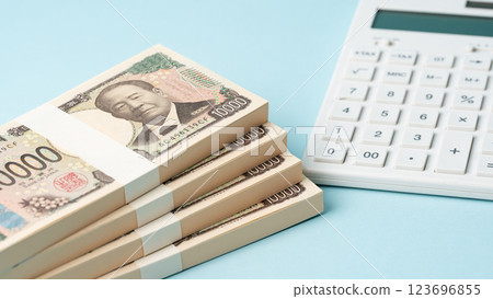 錢包和計算器 123696855