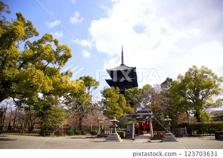 Kyoto Prefecture, Toji Temple, Yashima Shrine, Yashima Shrine, Kujo-cho, Minami-ku, Kyoto City, February 2022 Kyoto Prefecture, Toji Temple, Yashima Shrine, Yashima Shrine, Kujo-cho, Minami-ku, Kyoto City, February 2022 123703631