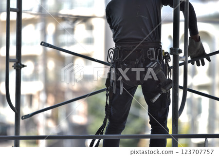 工地：鷹架工人拆除鷹架 123707757