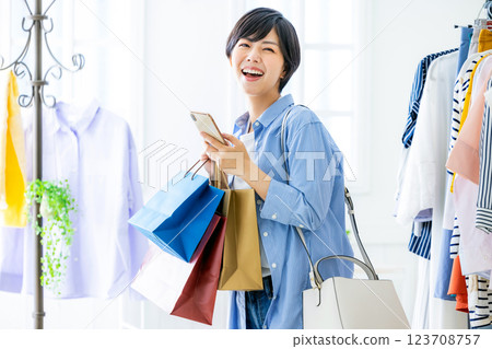 Shopping smartphone 123708757