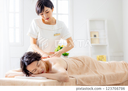 人的美容院的圖像 123708786