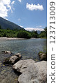 The beautiful flow of the Azusa River and the blue sky [Kamikochi, Nagano Prefecture] 123713009