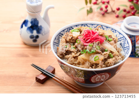 牛肉飯圖片 牛肉飯圖片 123713455