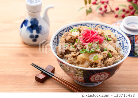 牛肉飯圖片 牛肉飯圖片 123713458