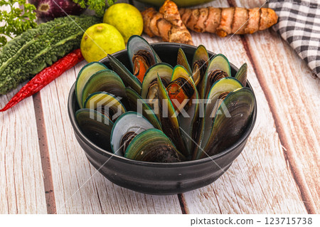 Fresh boiled mussels in the bowl Fresh boiled mussels in the bowl 123715738