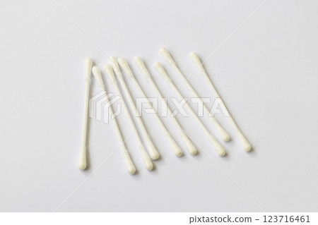 Close up shot of the cotton buds on the white background 123716461