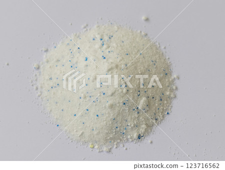 Shot of the washing powder on the white background 123716562