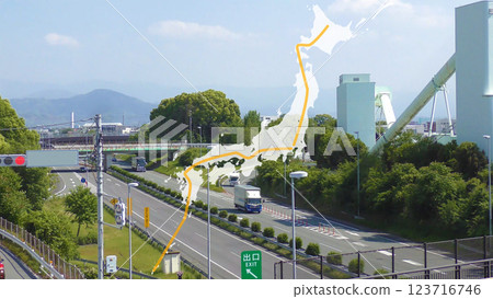 Expressways and travel in Japan 123716746