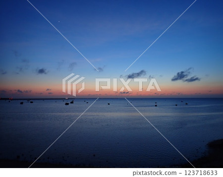 Magic hour 123718633