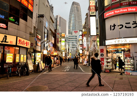 Shinjuku West Exit food district on a cloudy afternoon Shinjuku West Exit food district on a cloudy afternoon 123719193