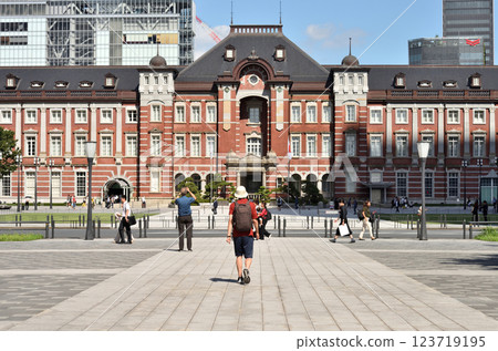Tokyo Station Marunouchi North Exit Building as seen from Gyoko-dori Street 123719195