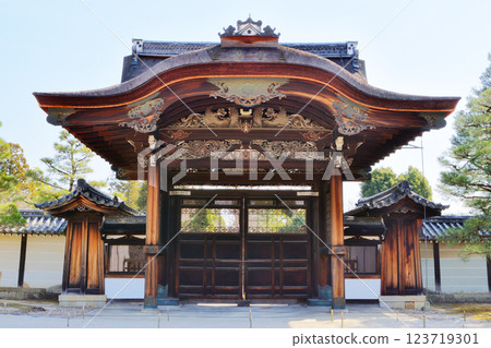 Ninna-ji Temple皇帝的大門 Ninna-ji Temple皇帝的大門 123719301