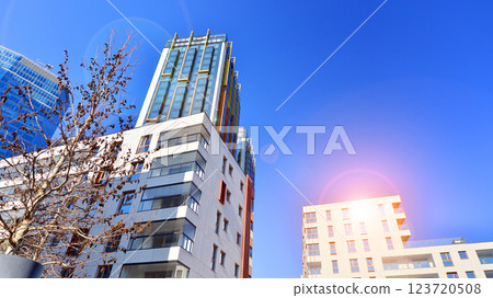 Modern and new apartment building. Multistoried modern, new and stylish living block of flats. Modern and new apartment building. Multistoried modern, new and stylish living block of flats. 123720508